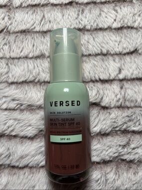 Multi-Serum Skin Tint SPF 40 — 14C